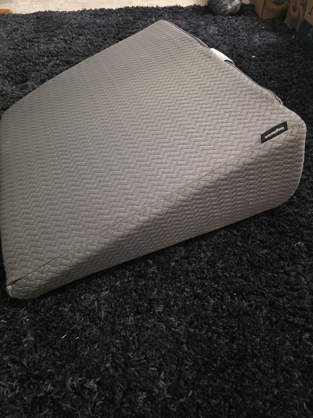 ​Imaginarium Cooling Memory Foam Wedge Pillow 24"x24"x10" - Like New